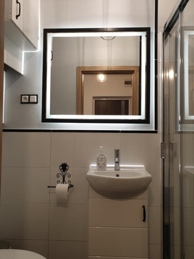 Apartmán Kobi Kielce Exteriér fotografie